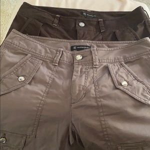 2 pair of capris pants